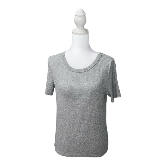 Lucky Brand Tops - 5/$25 Lucky Brand Ribbed Heather Gray Short-Sleeve Crew Tee